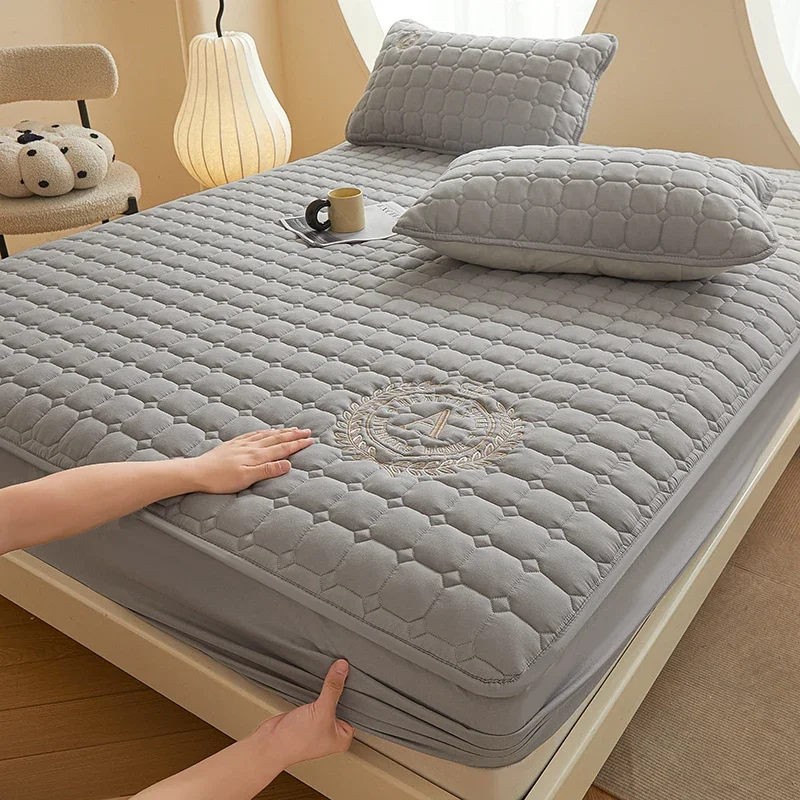 WASART Thicken quilted mattress protector cover solid embroidery luxury double bed elastic fitted sheet style bed protection pad