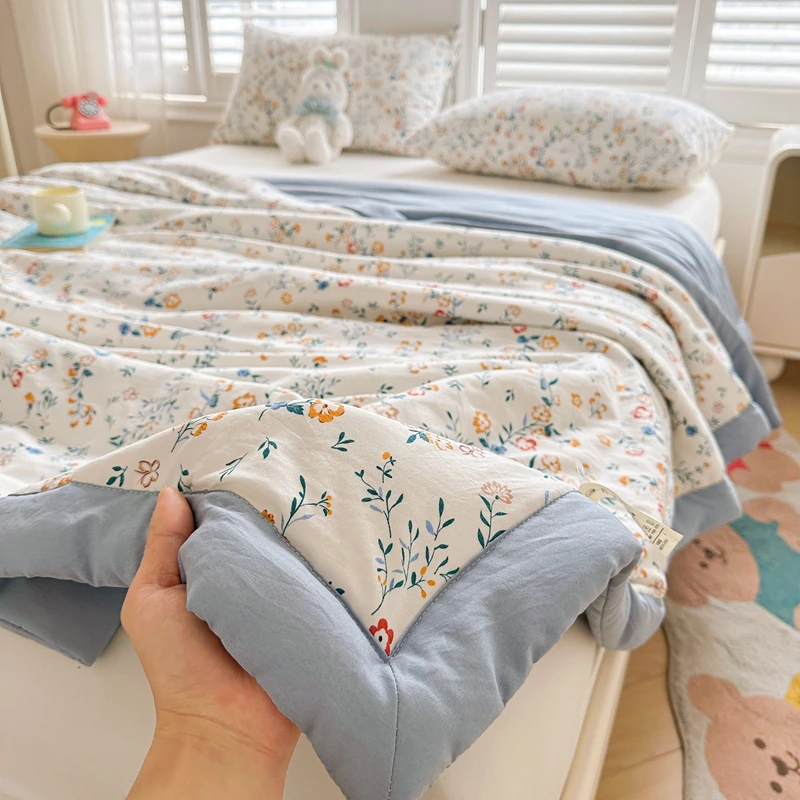 100% Cotton Inside and Outside Summer Quilt Lightweight Ultra Soft Thin Quilt Air Conditioning Quilts Pure Cotton Blanket Ins