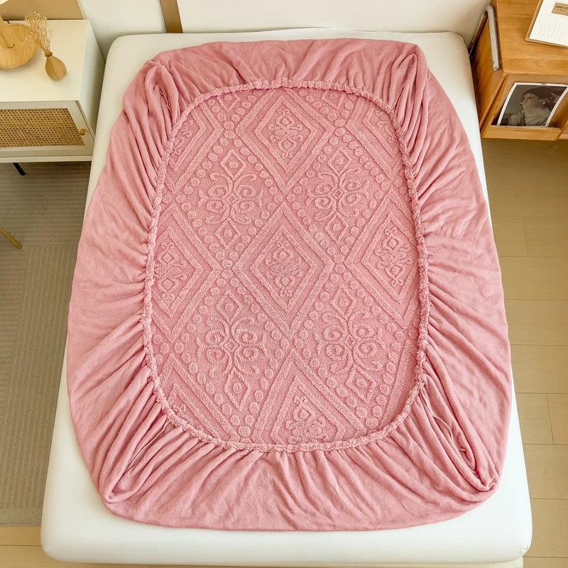 Thermal Velvet Mattress Cover Plush Warm Fitted Sheet for Autumn Winter Non Slip Bed Cover for Single Double King Queen Bed